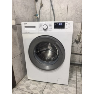 Стиральная машина Beko WRE 6612 ZSW